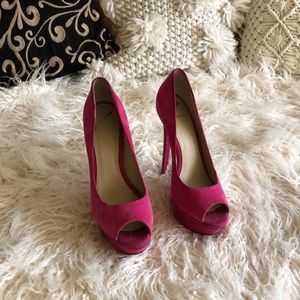 Donated Hot pink glitter Atwood platform suede